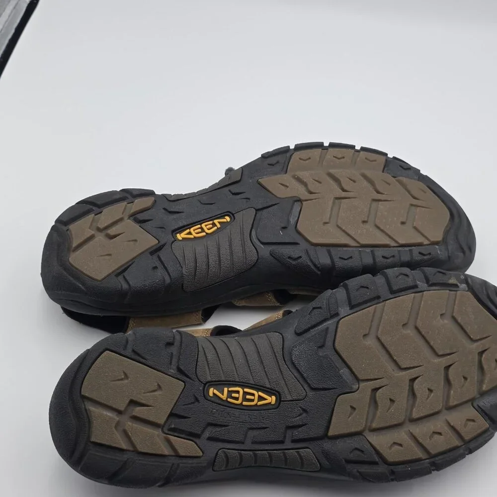 Keen Sandals Mens Size 13 Brown Suede Slip-On Drawstring Hiking Outdoor